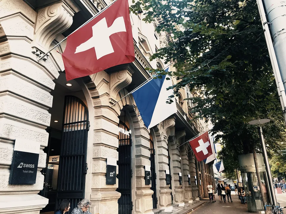 VanEck Launches First Europe ETF Focused on China's Chip Sector on SIX