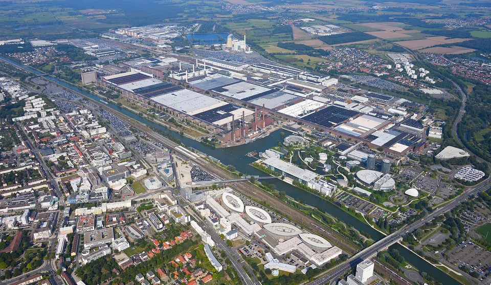 German Automakers Head for Weak Sales Year Amid China Slump